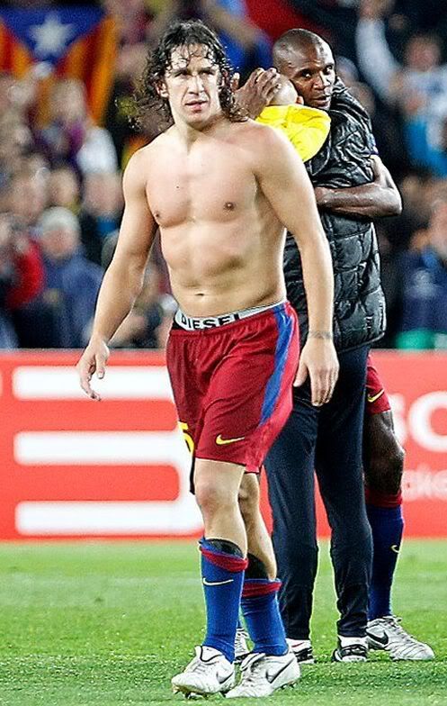 Carles Puyol La Defensa Del Barcelona