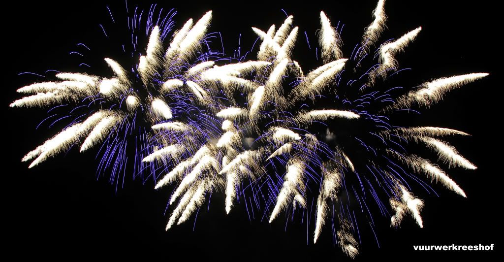 1vuurwerkshowknokke-heist2011Intermede036.jpg